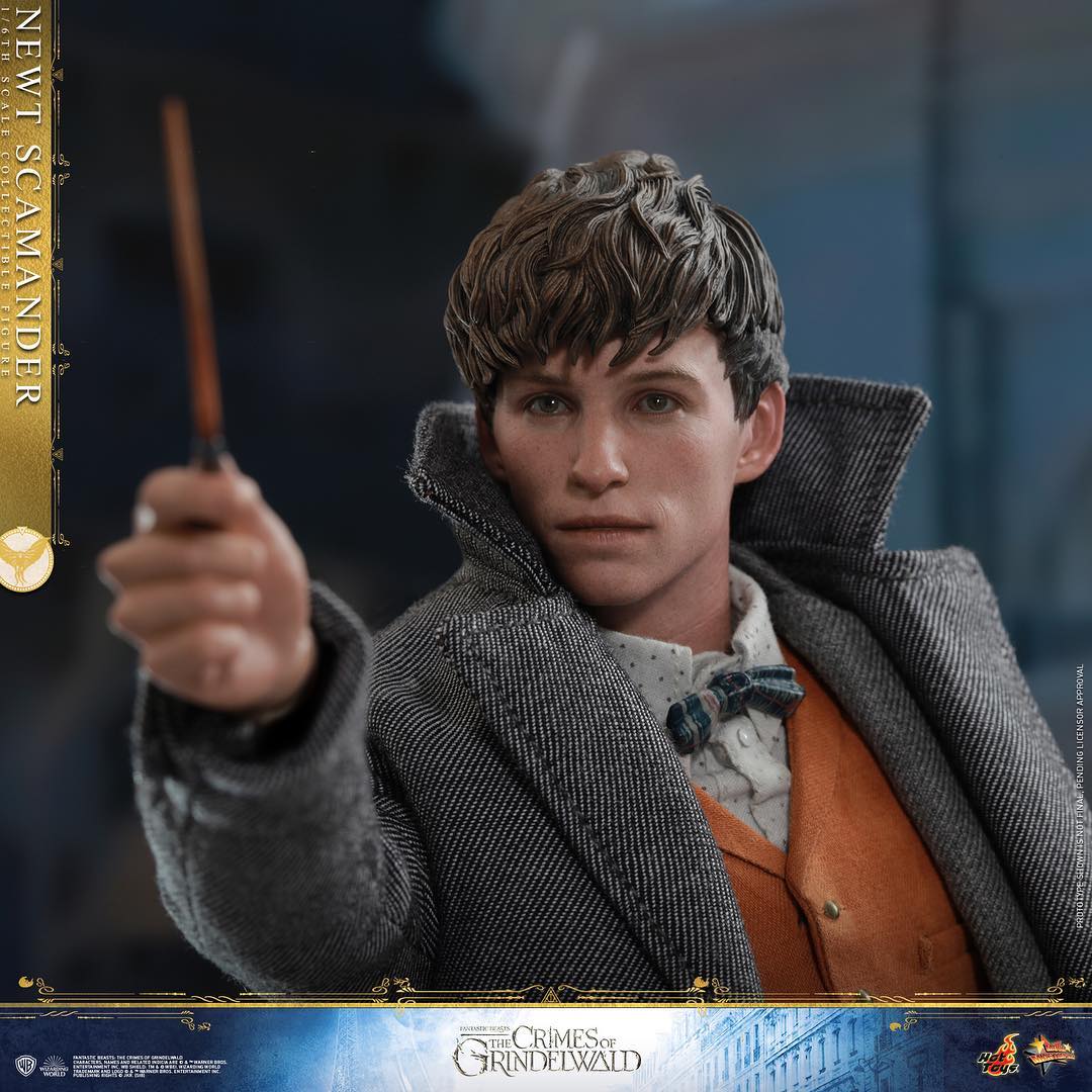 MMS512B - Fantastic Beasts: The Crimes of Grindelwald – Newt Scamander (Special Edition) - Image 3