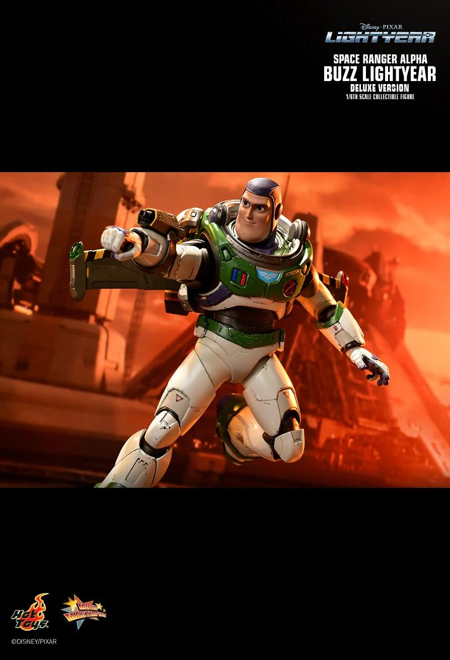 MMS635 - Lightyear - 1/6th scale Space Ranger Alpha Buzz Lightyear Collectible Figure (Deluxe Version) - Image 12