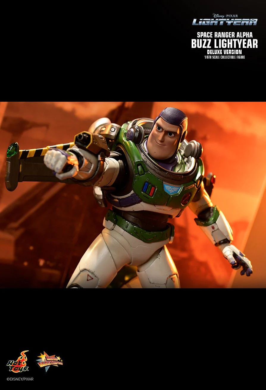 MMS635 - Lightyear - 1/6th scale Space Ranger Alpha Buzz Lightyear Collectible Figure (Deluxe Version) - Image 13