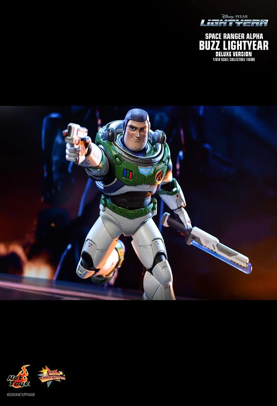 MMS635 - Lightyear - 1/6th scale Space Ranger Alpha Buzz Lightyear Collectible Figure (Deluxe Version) - Image 15