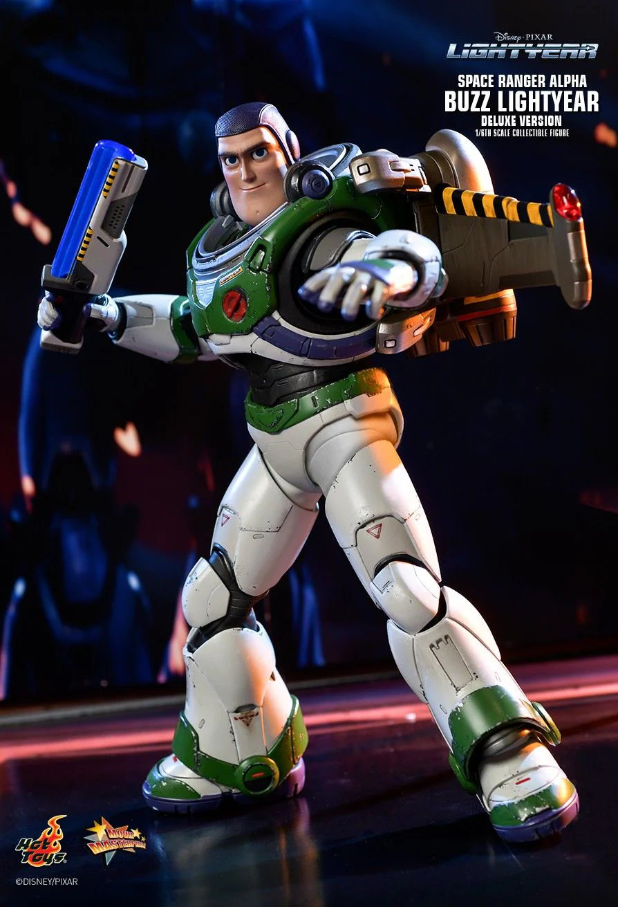 MMS635 - Lightyear - 1/6th scale Space Ranger Alpha Buzz Lightyear Collectible Figure (Deluxe Version) - Image 7