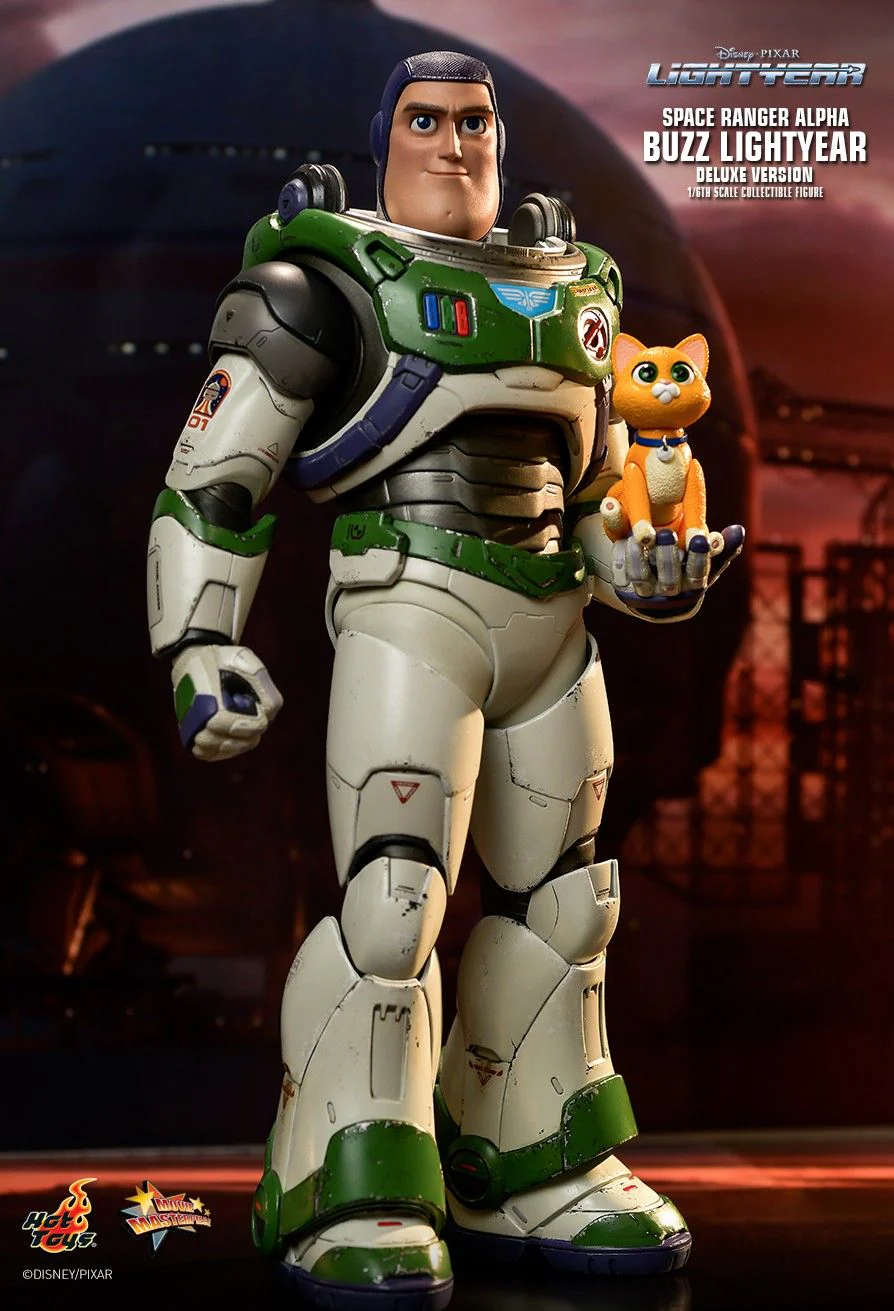 MMS635 - Lightyear - 1/6th scale Space Ranger Alpha Buzz Lightyear Collectible Figure (Deluxe Version) - Image 8