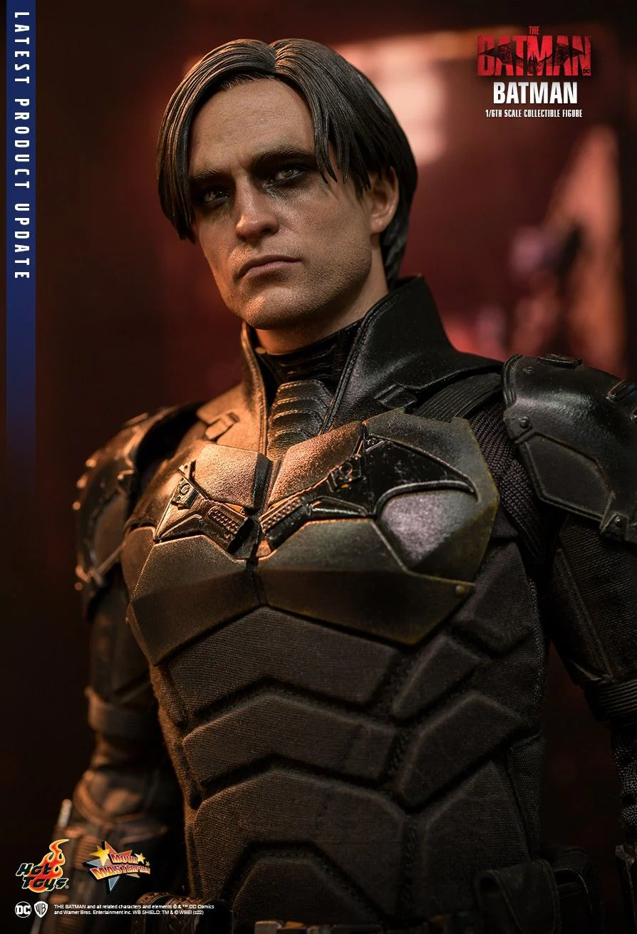 MMS638 - The Batman - 1/6th scale Batman Collectible Figure - Image 7