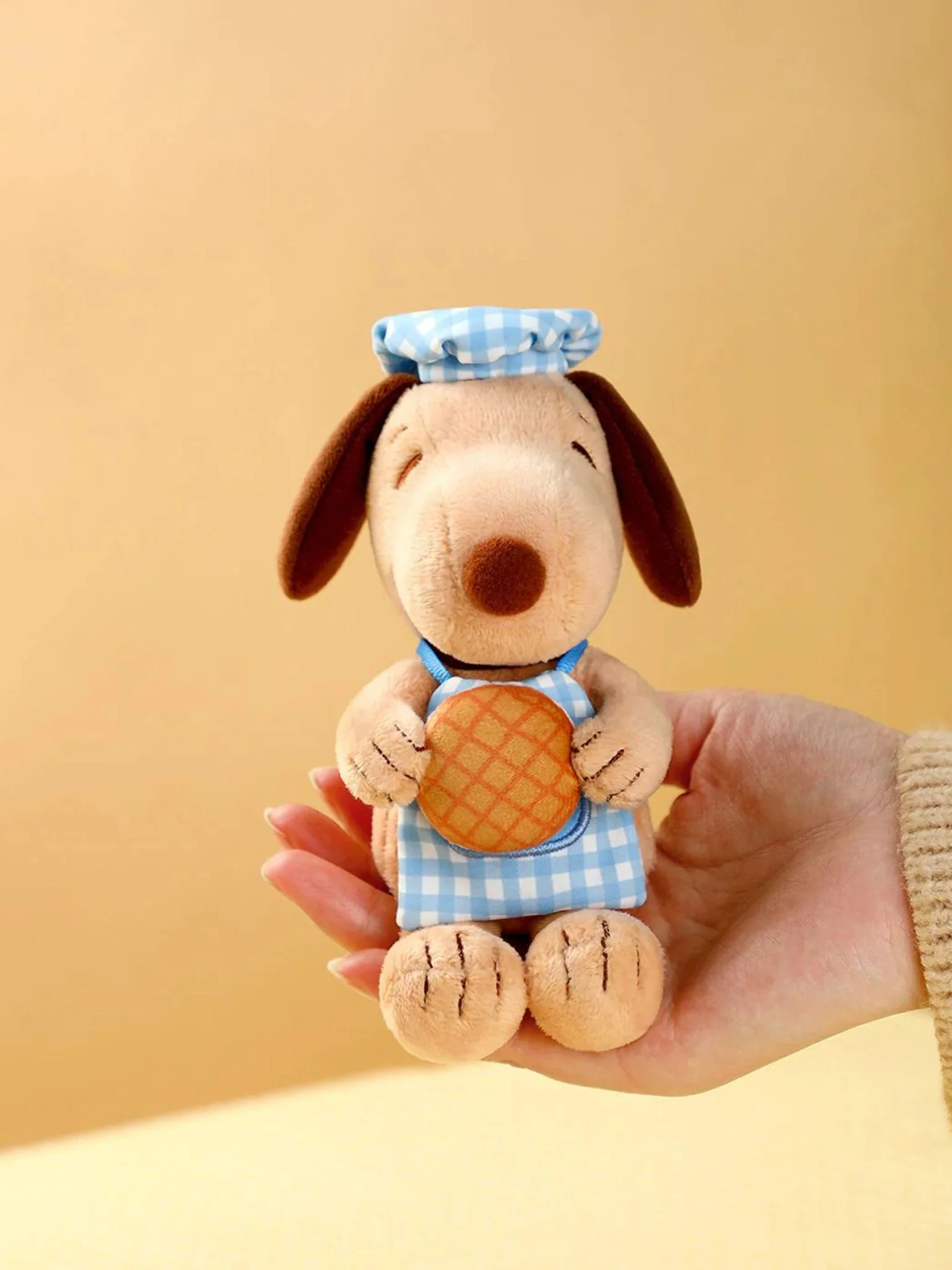 VIPO x Peanuts Bakery Plush Keychain Blind Box - Image 6