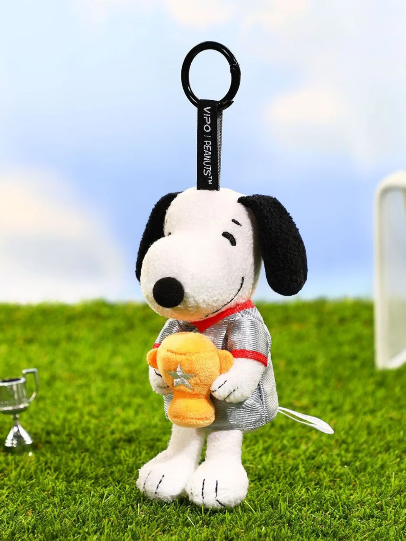 VIPO x Peanuts Football Plush Keychain Blind Box - Image 10