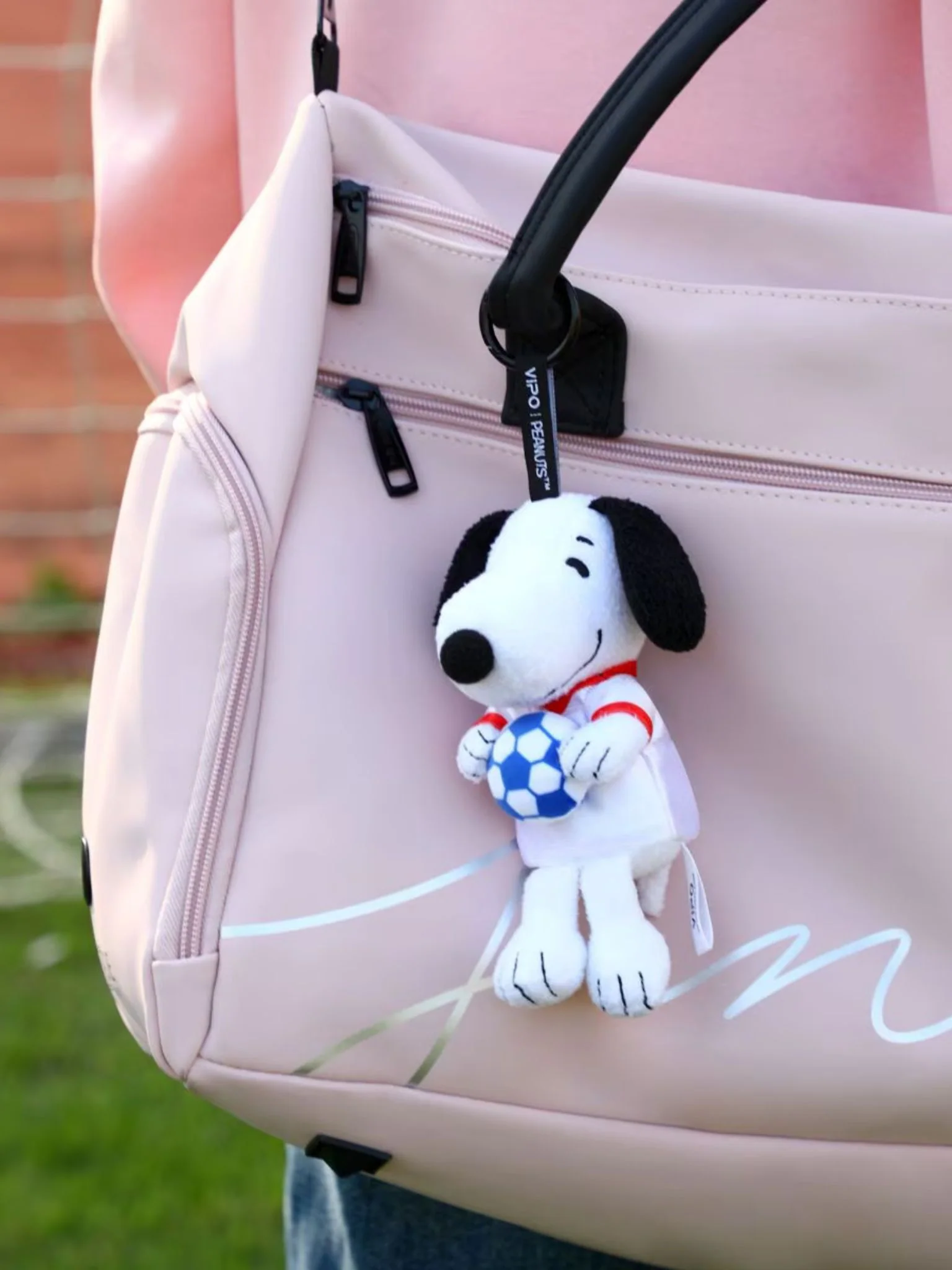 VIPO x Peanuts Football Plush Keychain Blind Box - Image 4